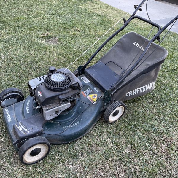 22’ Craftsman 5HP SelfPropelled Gas Push Lawn Mower for Sale in