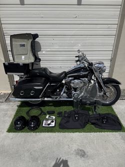 2003 Harley Davidson  Road King 100th Anniversary