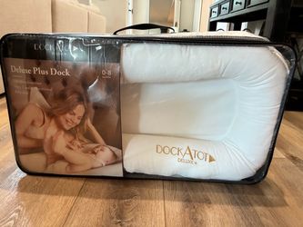 NEW DockATot Deluxe+ Dock – White – New / Never Used