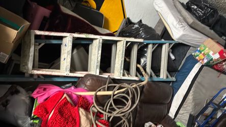 2 ladders
