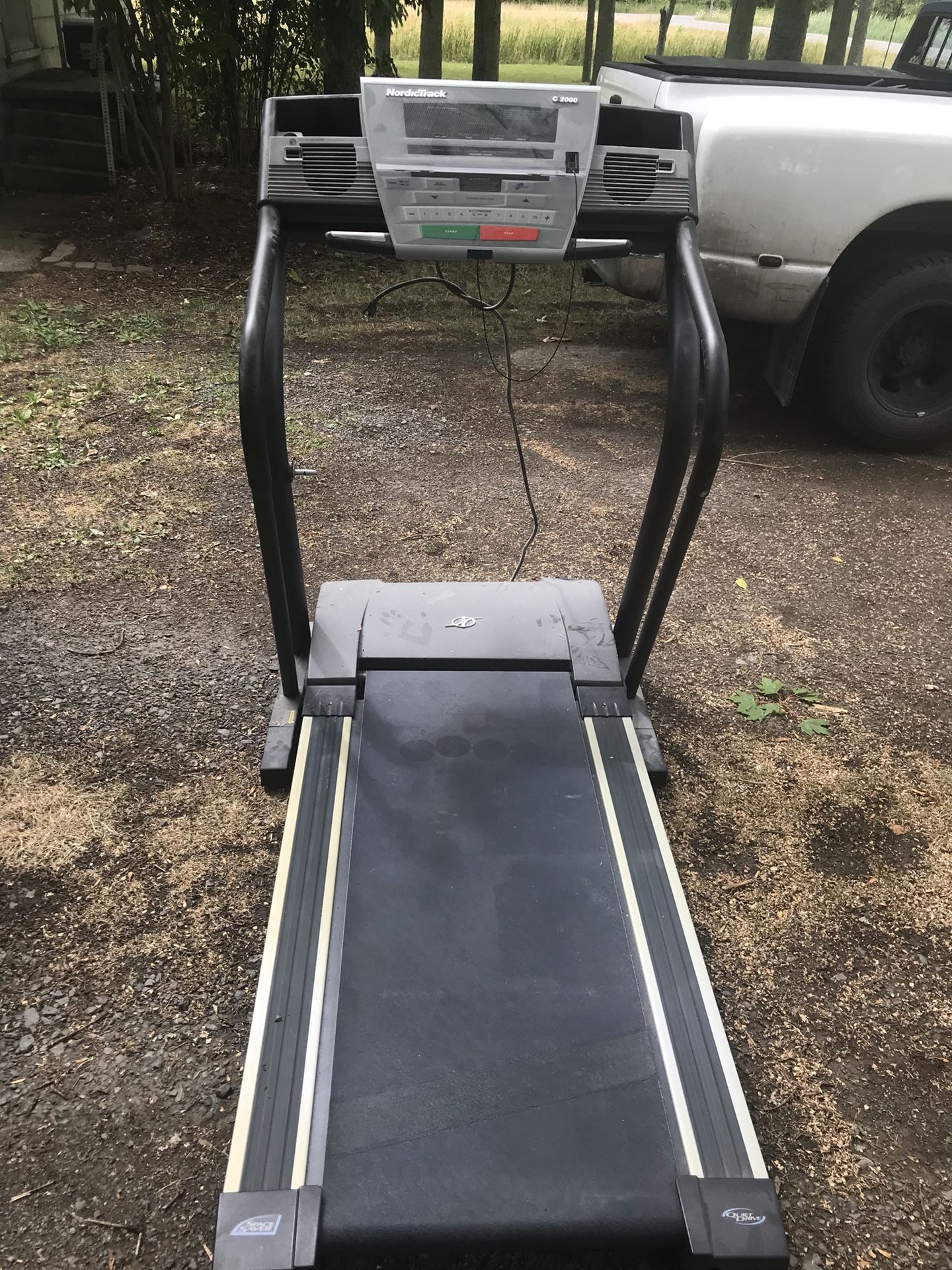 NordicTrack c2000 commercial space saver treadmill for Sale in Lockport