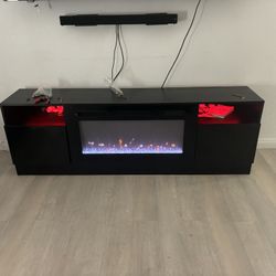 Digital Fire Place + Coffee Table (free)