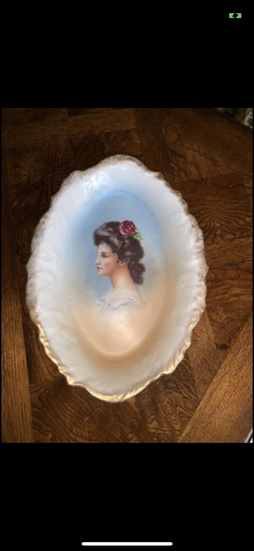 Vintage porcelain Portrait Bowl/dish with Gold Edges
