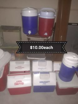 Ice Coolers different prices