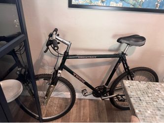 Trek bike $200