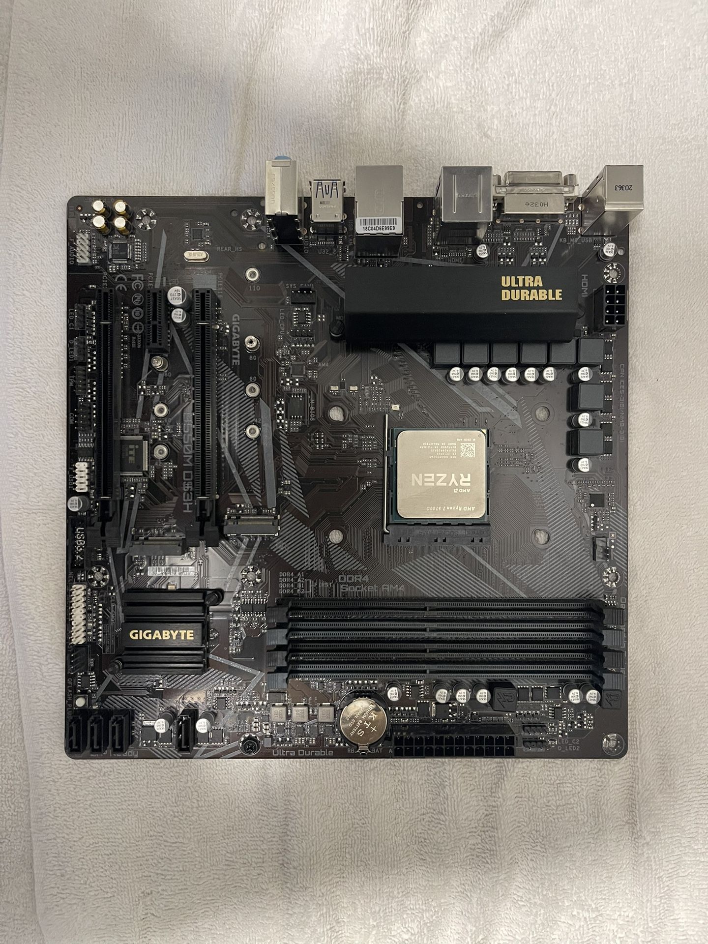 Gigabyte B550m Ds3h And Ryzen 7 5700g