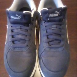 Pumas - Size 11 (Blue and Grey)