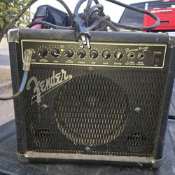 FENDER FRONTMAN REVERB AMP