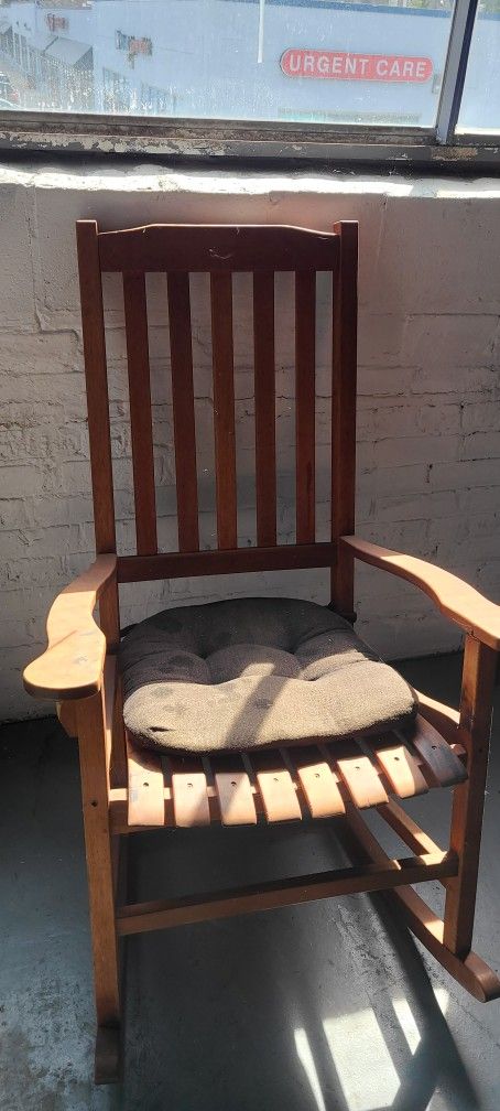 Wooden Rocking Chair
