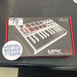 AKAI MPK mini