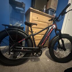 Fat Tired E Bike Super 73, Ave ton