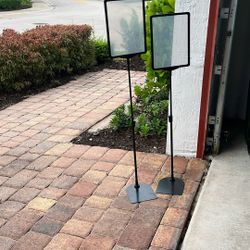 Sign Holder 