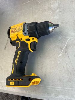 DeWalt DCD794 20V Brushless Drill Driver tool only