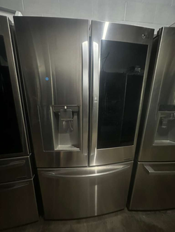 LG Door‑in‑Door French Door Refrigerator – Stainless, Ice Maker