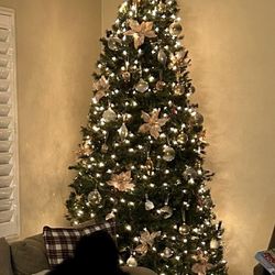 Christmas Tree 9 ft.