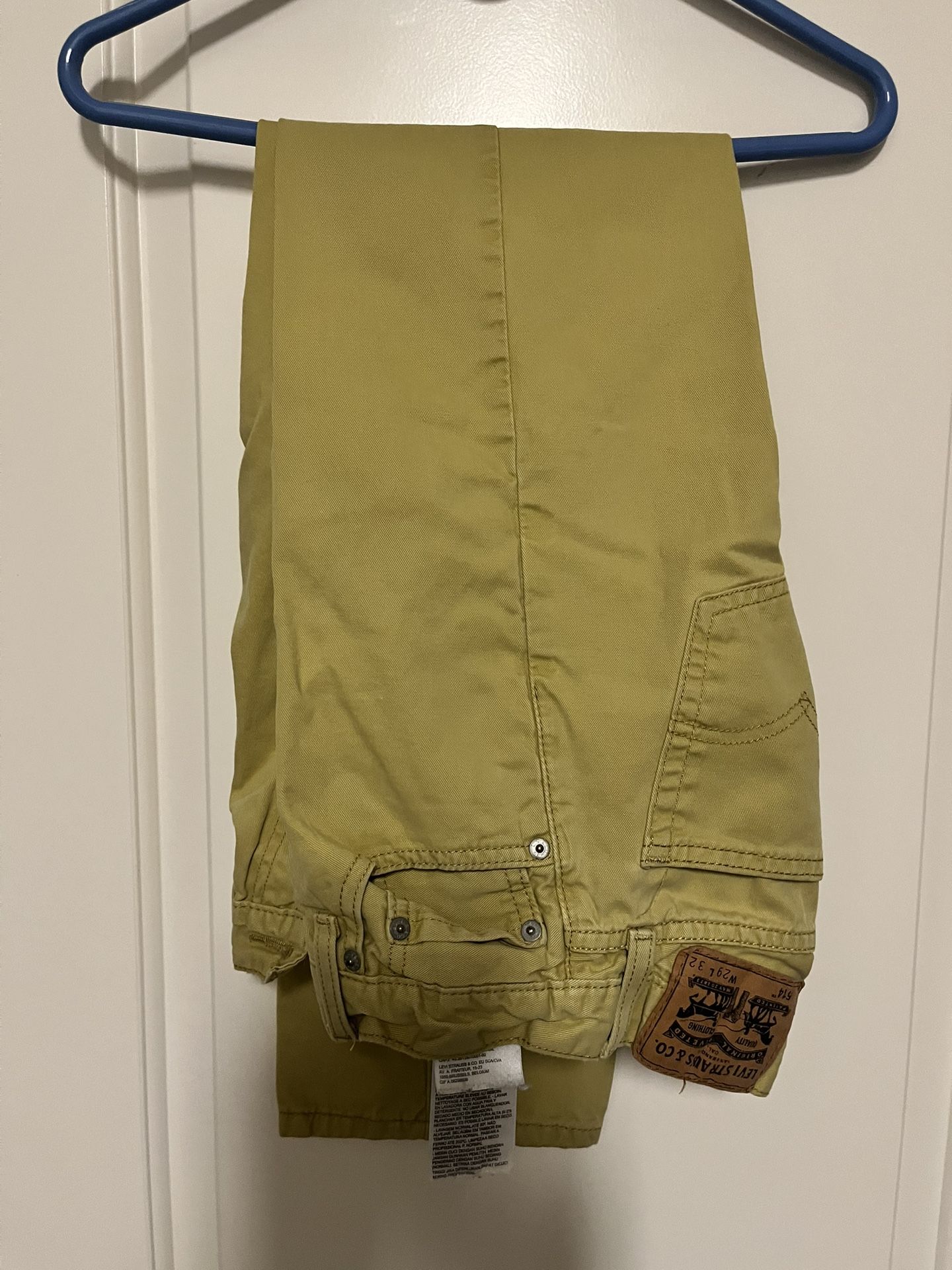 Men’s - Yellow - Levi’s - (514) Waist: - 29 Length: - 32 Excellent Condition 