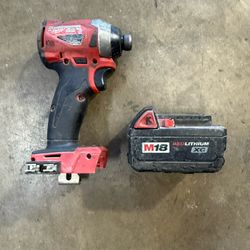 Milwaukee M18 Impact Drill With Battery