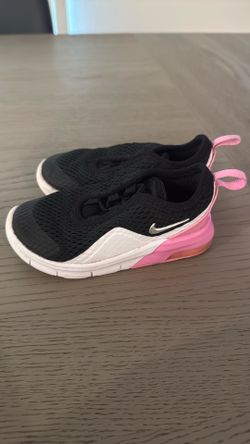 Nike toddler girls shoes size 7