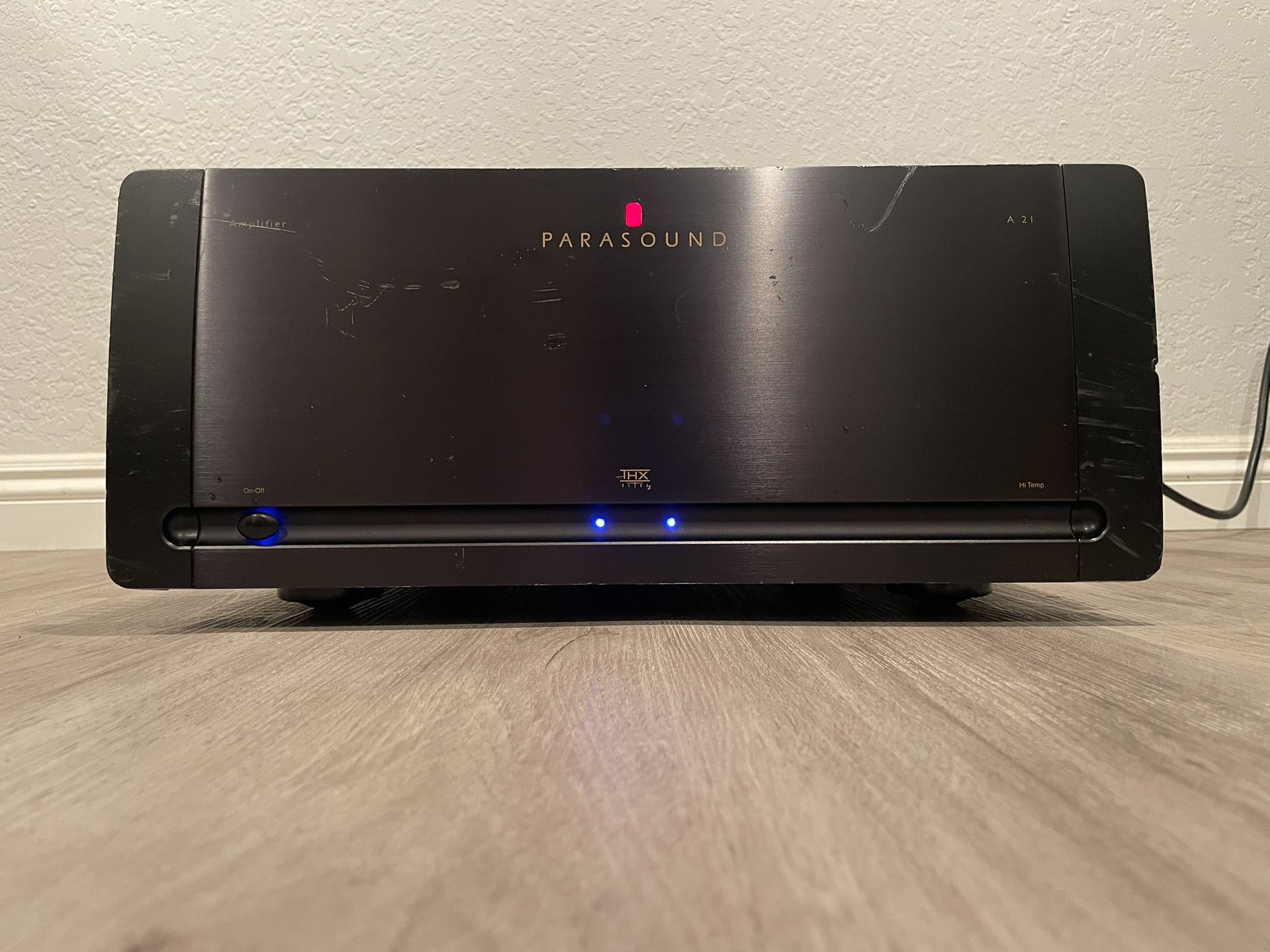 Parasound A21 Power Amplifier 250 Watts/channel 8 Ohms ( Stereo)