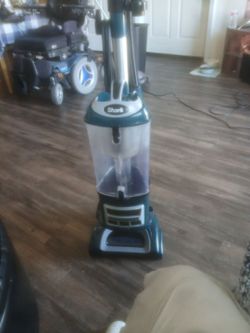 Shark Upright Vacuum Cleaner