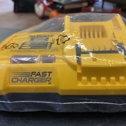 DEWALT 20-Volt MAX Lithium-Ion Fan Cooled Fast Battery Charger