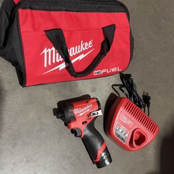 Milwuakee M12 Fuel Impact Drill 