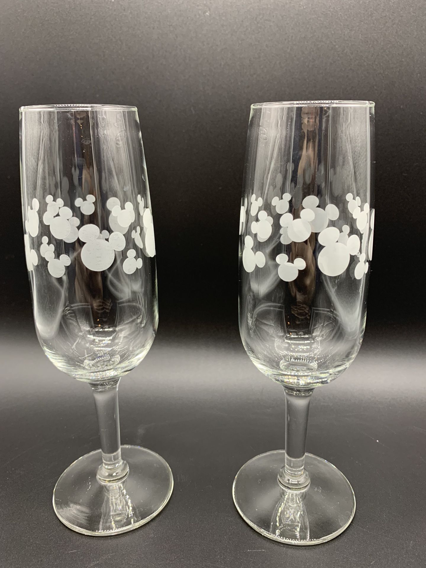 Disney Luxury Mickey Mouse Crystal Stemmed Champagne Flute Glass - 9 oz -  Set of 2