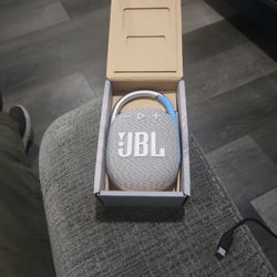 JBL Clip 4 Wireless Bluetooth Speaker 