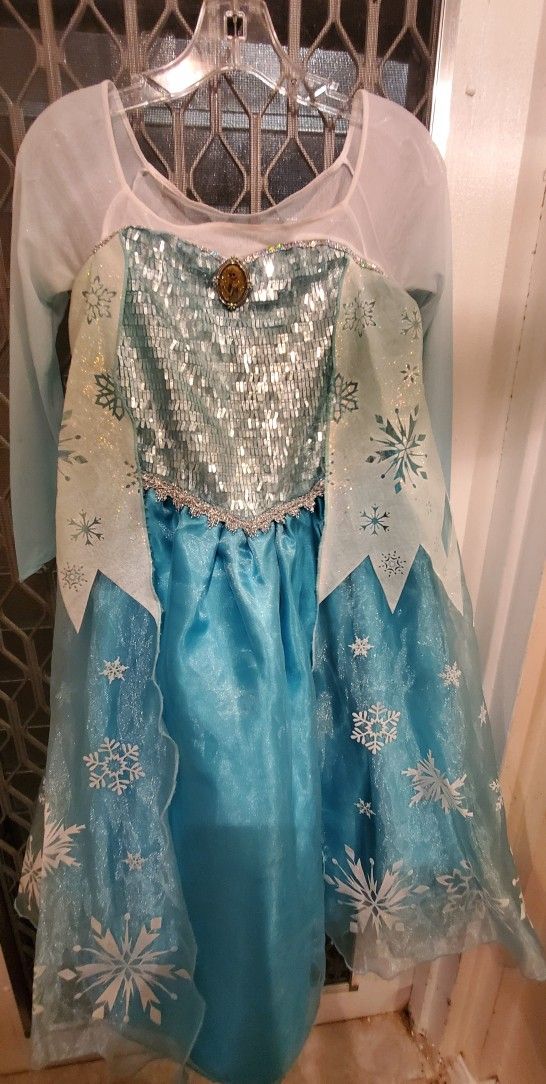 Beautiful Disney Store Sequin Cinderella Costume Girl's Dress - 9/10
