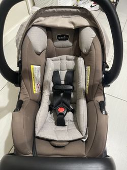 Evenflo Car seat /stroller