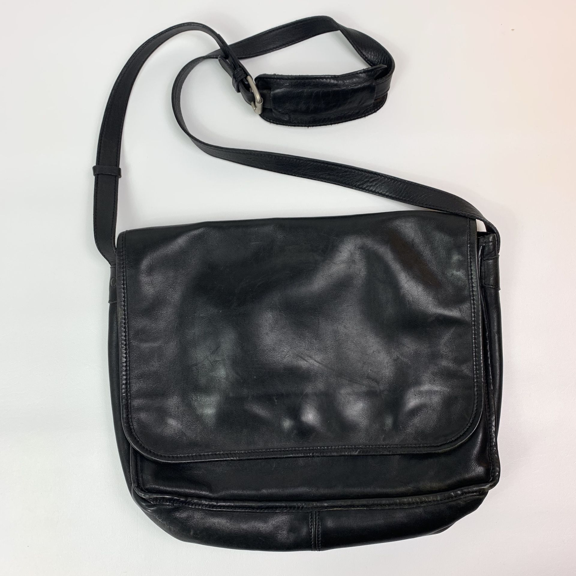 Vintage lands end leather satchel messenger bag