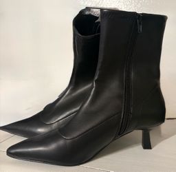 Classic Black Ankle Boots - 8.5M