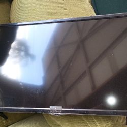 Insignia 24 Inch Tv