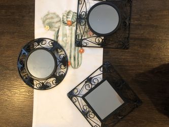 Mirrors decoration