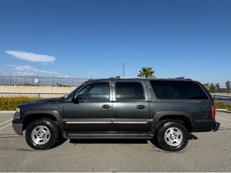 2004 Chevrolet Suburban