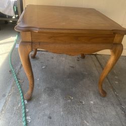Mesa De Centro Madera Fina Barniz Cafe Caoba 