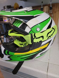 Motorcycle Helmet With Goggles 