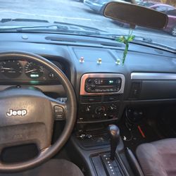 2003 Jeep Cherokee