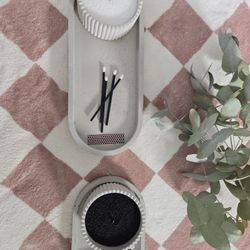 #7 Concrete Round Candle Jar w/ Pearled Candle w/ Oval Concrete Tray