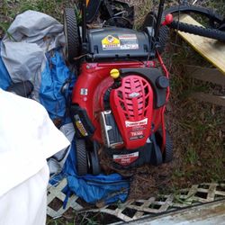 Troy Bilt Lawn Mower 