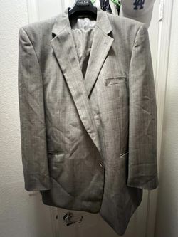 Oak Hill - Men’s 2-Piece Gray Suit – Classic Fit – Wedding / Business / Formal Attire