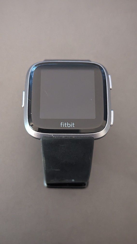 Fitbit Versa watch