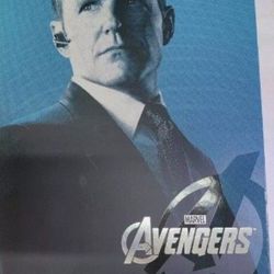 Hot Toys 🔥 Agent Phil Coulson 