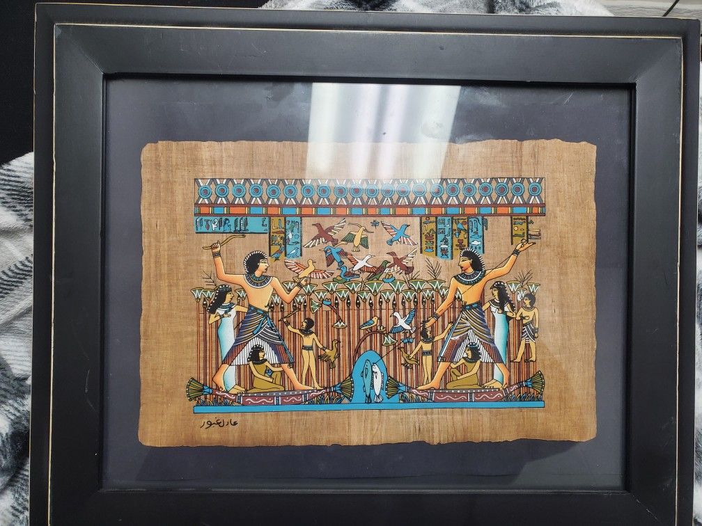 Natural papyrus paper made from papyrus leaves with pharaonic drawings
