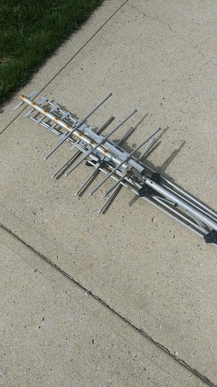 Large House Antenna Aluminum