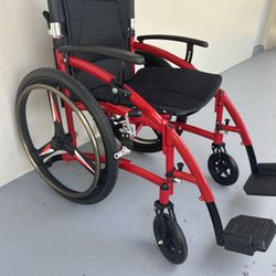 Sporty Ergonomic Transport wheelchair