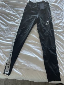 NEW Monat Leggings Size M