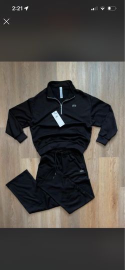 Alo sweatsuit