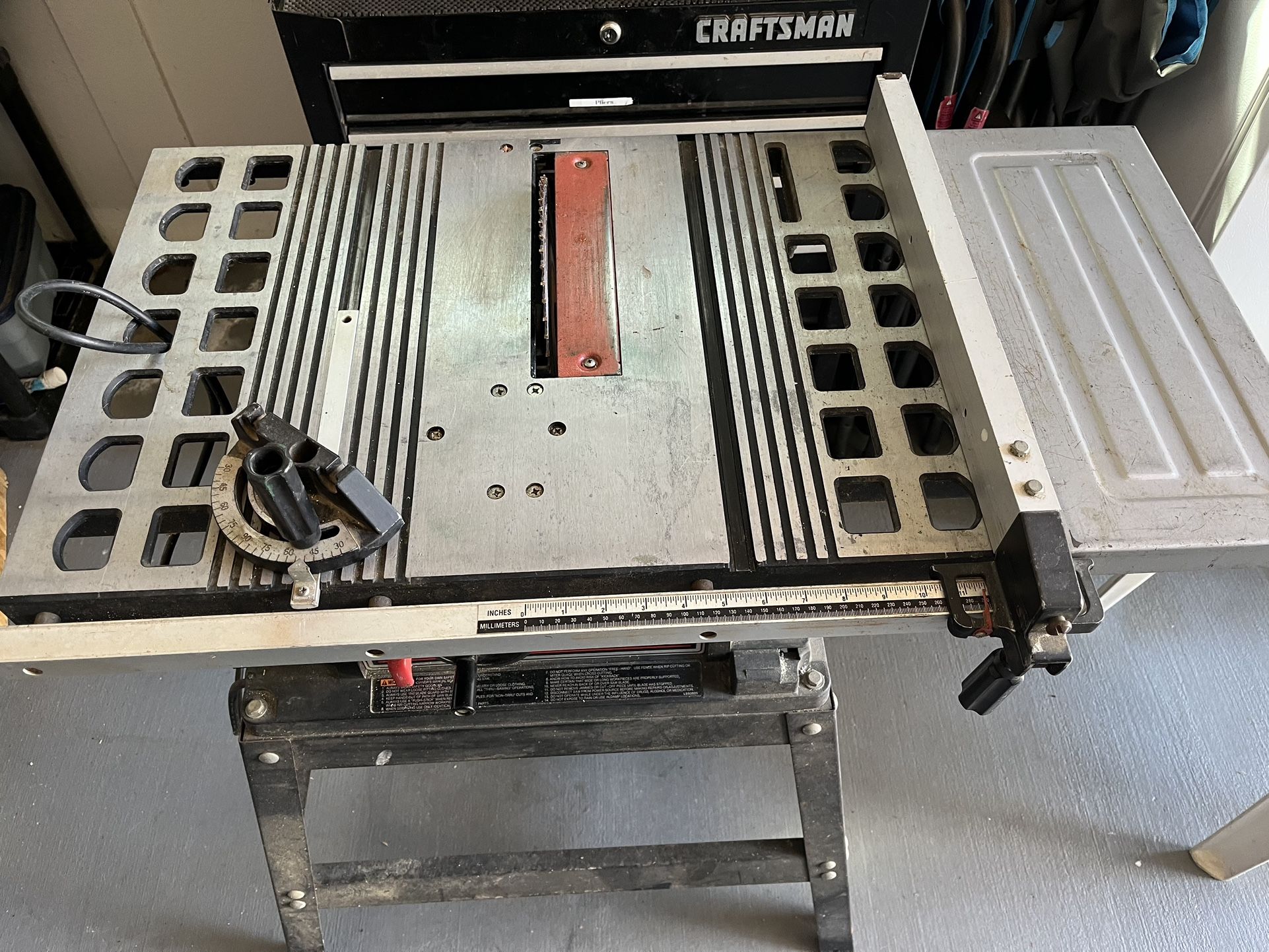 Skill table saw 10”