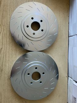Dodge Durango Hellcat 21-26 Front Slot Zinc Coated Front Rotors Brake Pads